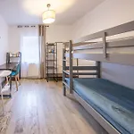 Bel Renove Avec De Beaux Volumes