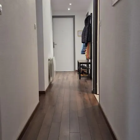 Bel Renove Avec De Beaux Volumes *