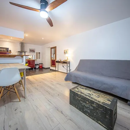 Bel Renove Avec De Beaux Volumes Appartement Flavigny-sur-Moselle