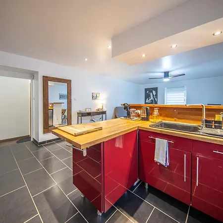 Bel Renove Avec De Beaux Volumes Flavigny-sur-Moselle