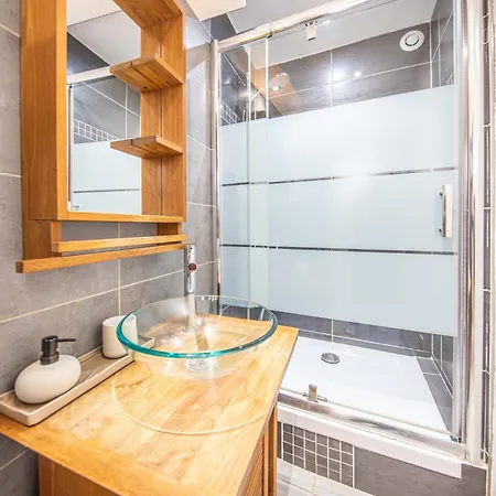 Bel Renove Avec De Beaux Volumes Apartment *