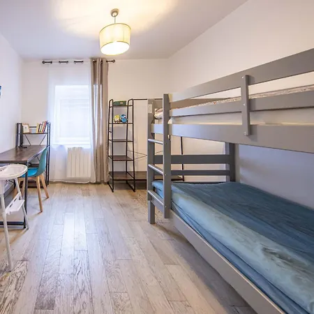 Bel Renove Avec De Beaux Volumes