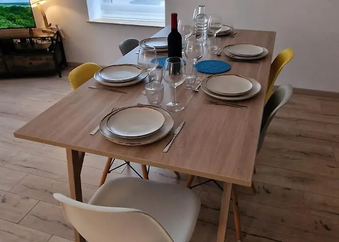 Bel Renove Avec De Beaux Volumes Apartmán *