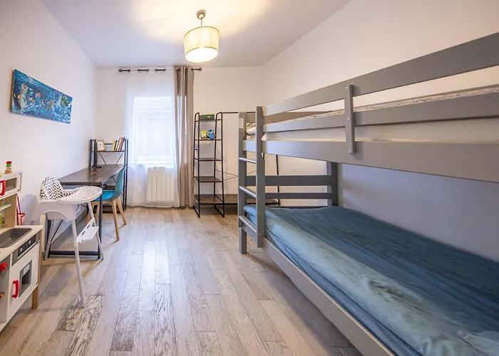 Bel Renove Avec De Beaux Volumes